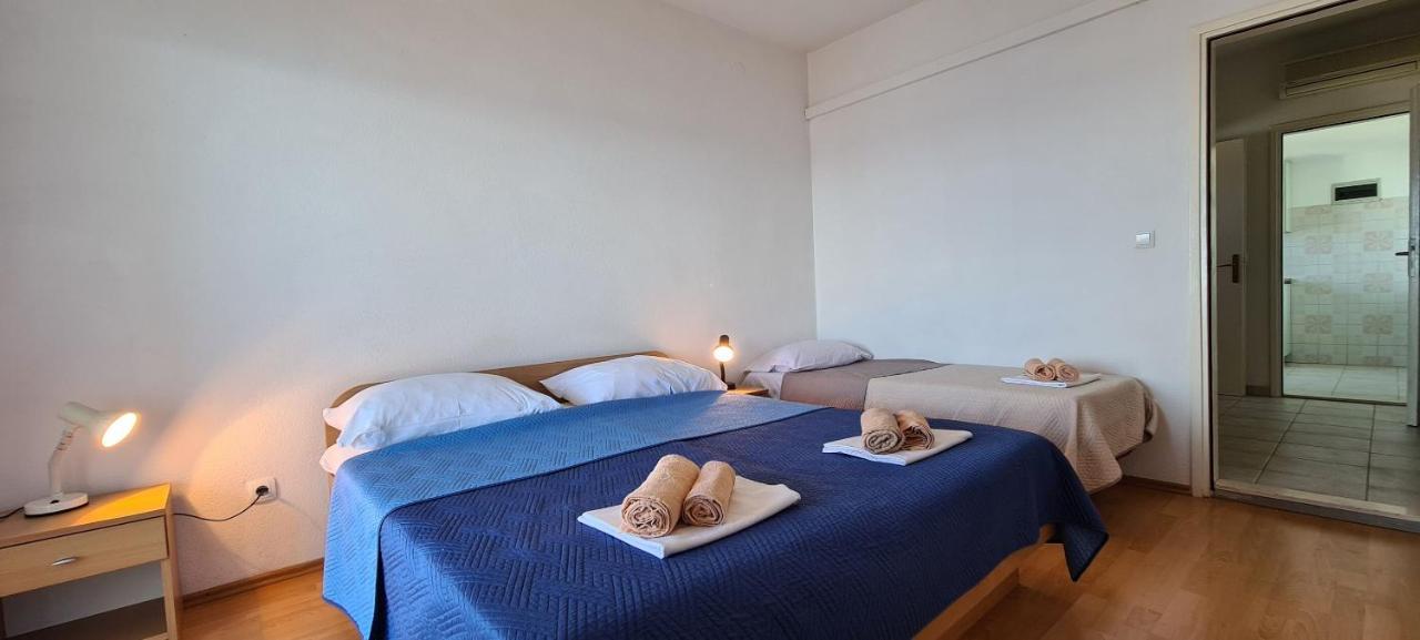 Apartments Ana I Ante Punta Milna  Dış mekan fotoğraf