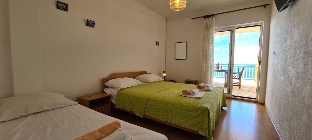 Apartments Ana I Ante Punta Milna  Dış mekan fotoğraf